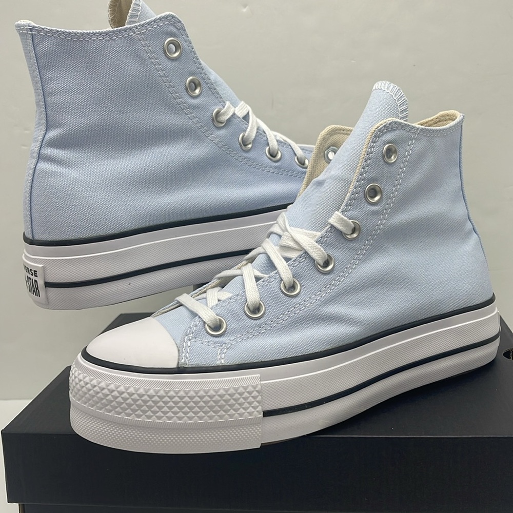 Converse WMNS Platform Sneakers A10644F
CTAS LIFT. HI BLUE SUPERMOON/NATURAL IVR - Picture 9 of 16